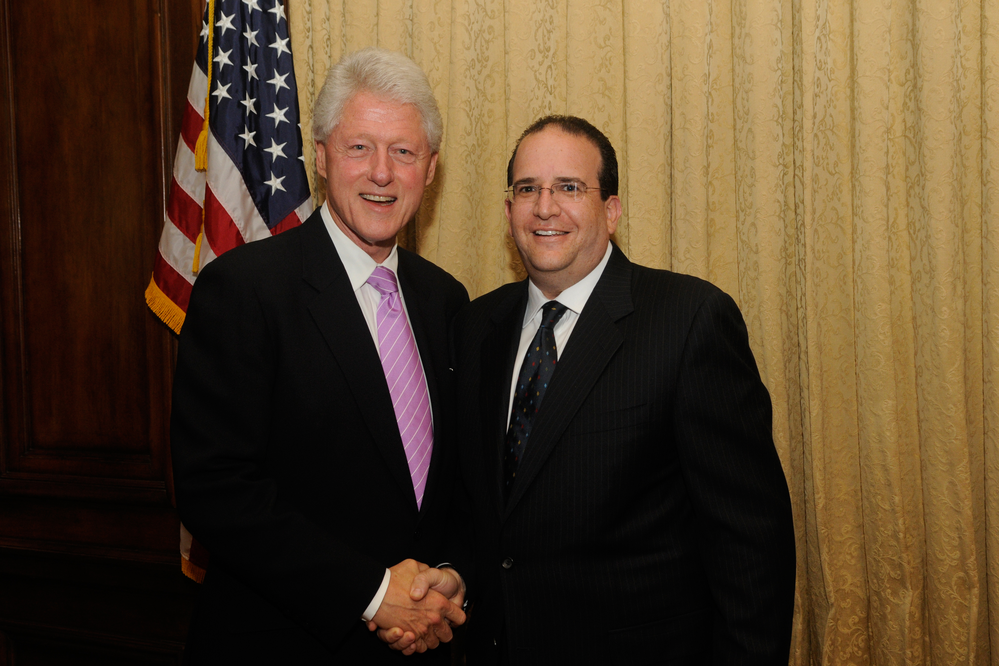 Dr. Glasberg with President Bill Clinton